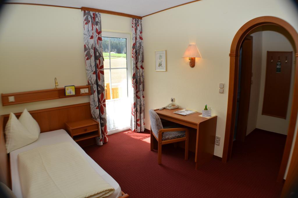 Gasthof-Pension Nordwald Harbach  Room photo