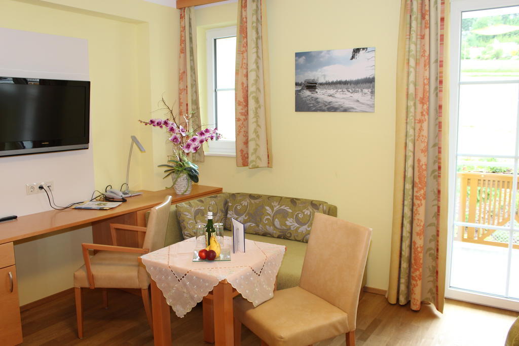 Gasthof-Pension Nordwald Harbach  Room photo